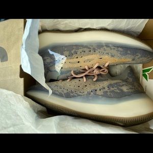 Yeezy 380 “mist”